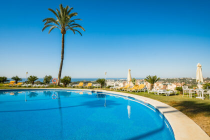 ef4f71c2d3784df43fa51e59267b2fca - 25