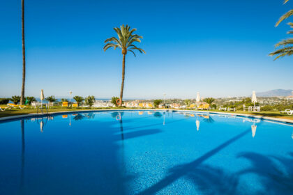 ef4f71c2d3784df43fa51e59267b2fca - 26