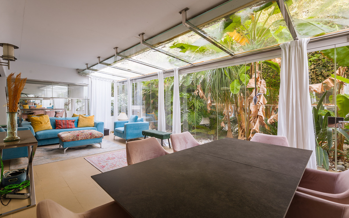 ef4f71c2d3784df43fa51e59267b2fca - 3