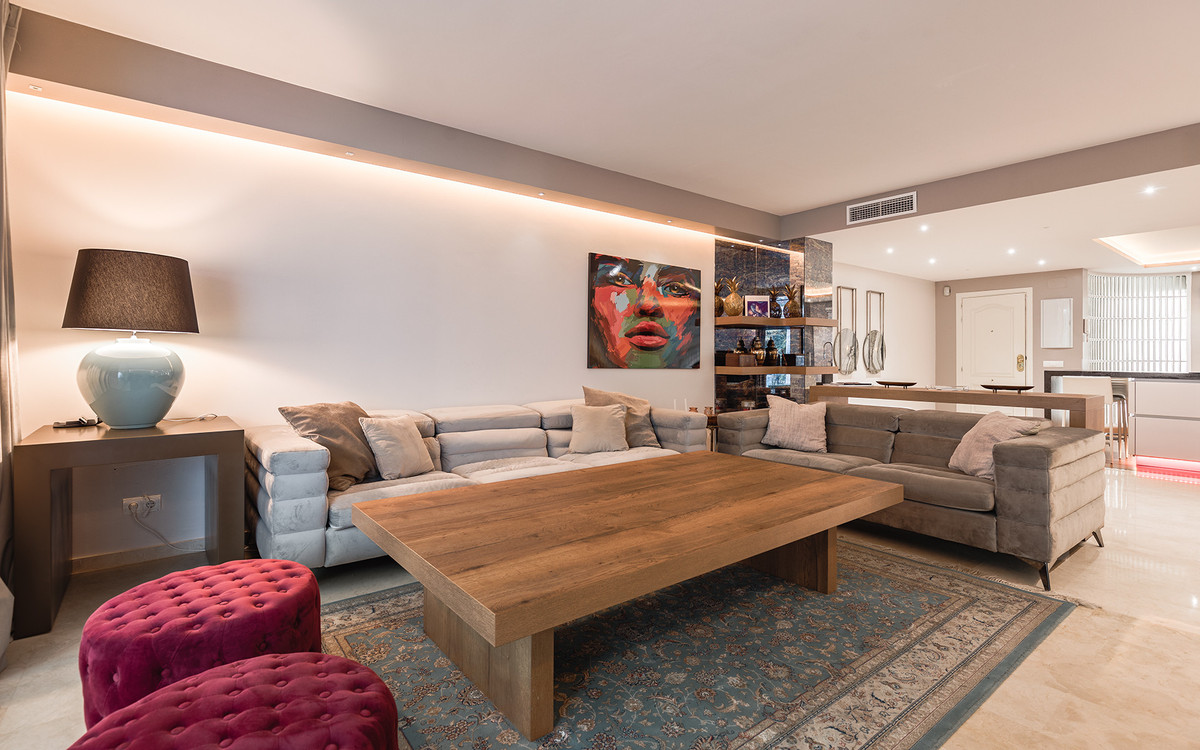 ef4f71c2d3784df43fa51e59267b2fca - 4