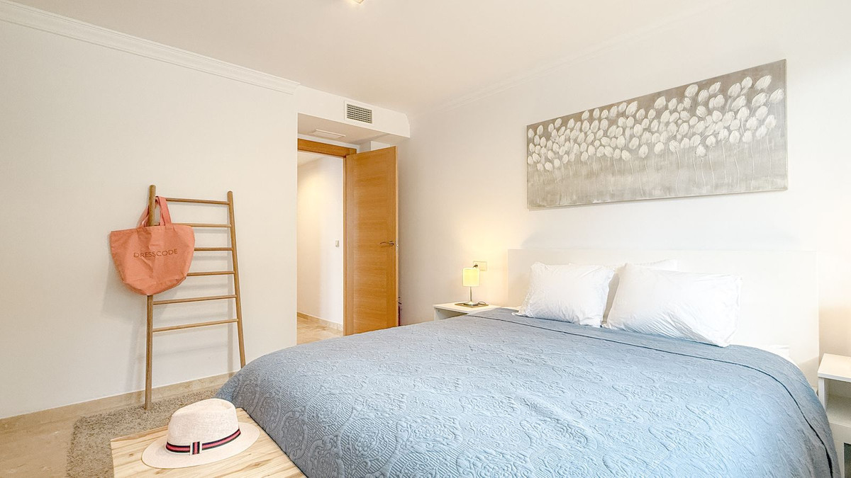 f0e420060b613c8b379fc738728db5c0 - 10