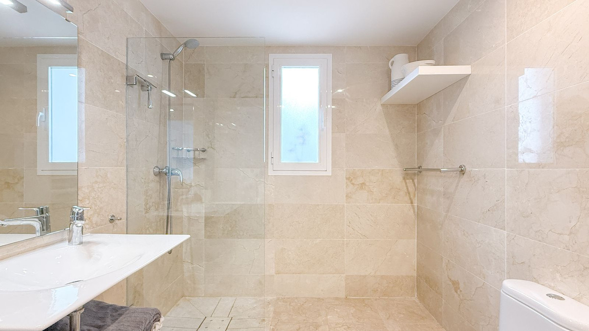 f0e420060b613c8b379fc738728db5c0 - 22