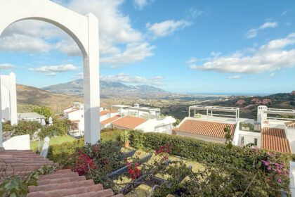 f0e420060b613c8b379fc738728db5c0 - 24