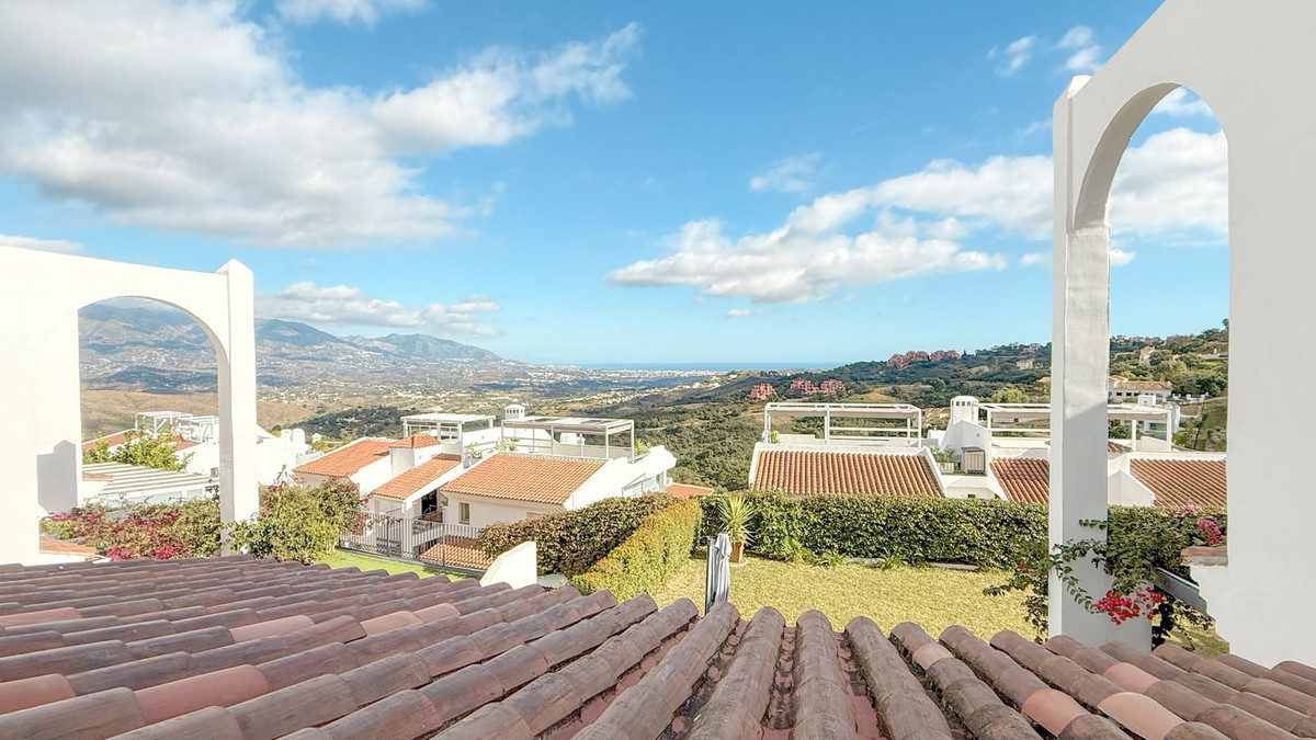 f0e420060b613c8b379fc738728db5c0 - 28