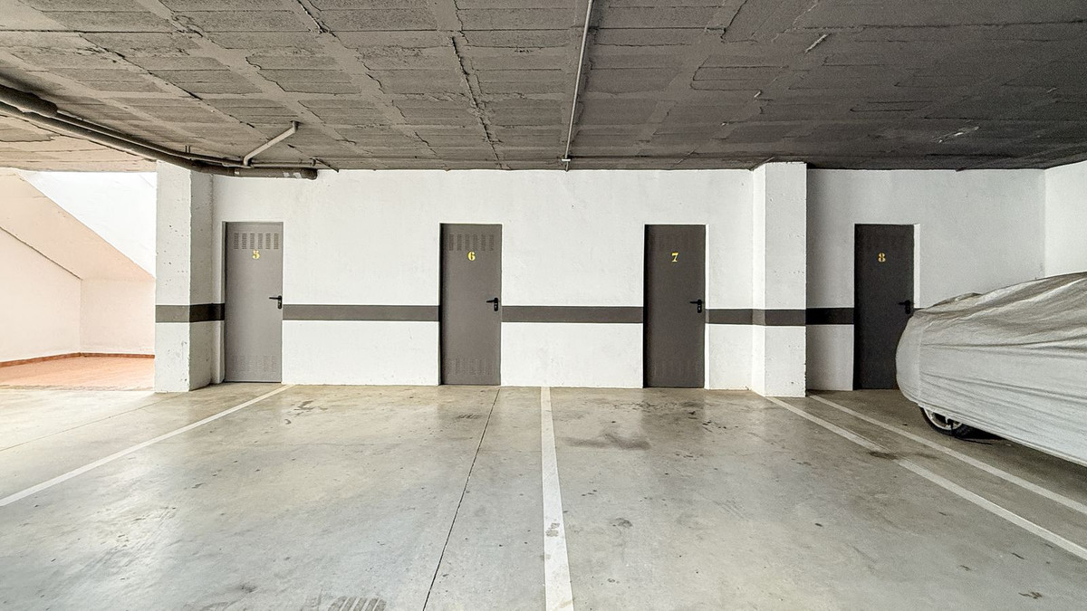 f0e420060b613c8b379fc738728db5c0 - 37