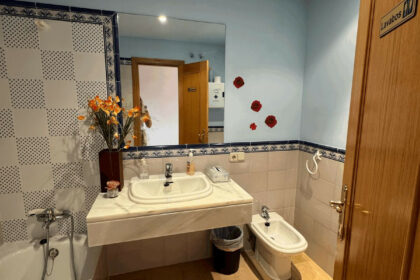 f113620d73e36c0952947e10432521fb - 10