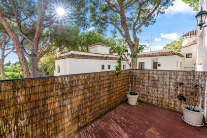 f22f9ed1b1aec655b4c8bca4afdd3239 - 16