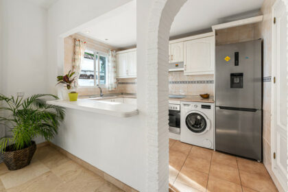 f22f9ed1b1aec655b4c8bca4afdd3239 - 4