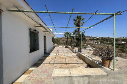 f2c29dc3c1ead13473d4de23e478472b - 18