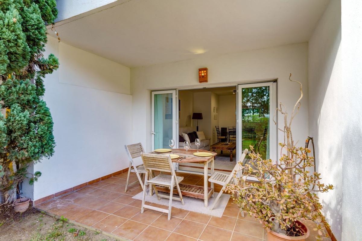 f3b91dd32de32f3ff481c095bf2cbcd4 - 28