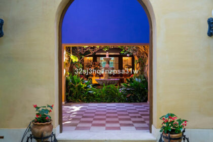 f3bb1e631be24545e573b949efd1c131 - 8