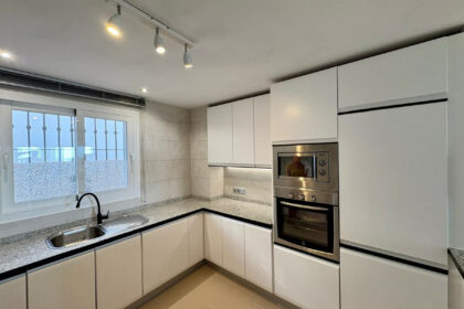 f480a922743cce066302b7dbb87d5520 - 13