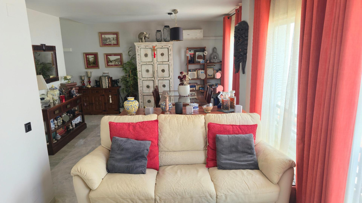 f4fe69b6ca3edcd3ddd6e20546a8bebf - 11