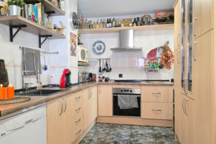 f4fe69b6ca3edcd3ddd6e20546a8bebf - 18