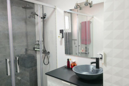 f4fe69b6ca3edcd3ddd6e20546a8bebf - 28