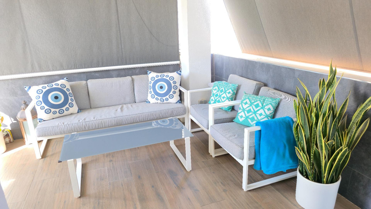 f4fe69b6ca3edcd3ddd6e20546a8bebf - 34