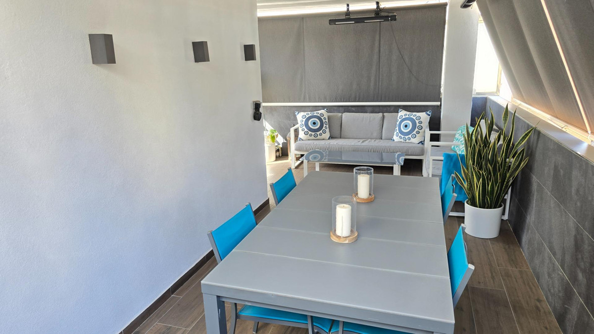 f4fe69b6ca3edcd3ddd6e20546a8bebf - 39