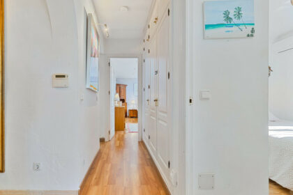 f5a8dc9844e429fc9c804a58b9964a8c - 24