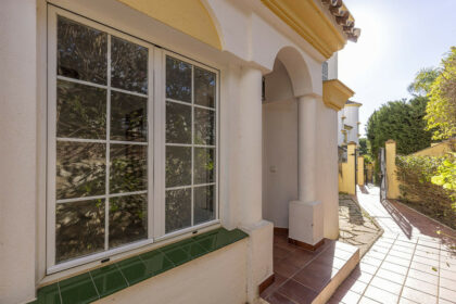 f5bb05e15e8aabdbeadf3caaa6897326 - 50