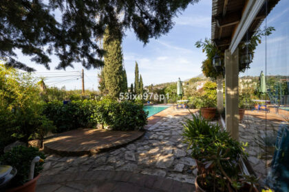 f6097935ac9431f51c3df5142efcdcf1 - 10