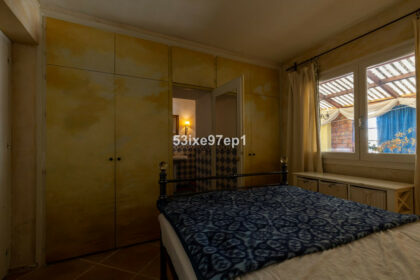 f6097935ac9431f51c3df5142efcdcf1 - 17