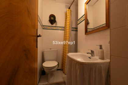 f6097935ac9431f51c3df5142efcdcf1 - 25