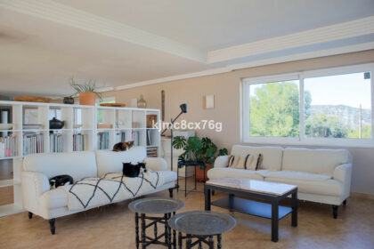 f6a10d5ddb273f9f87a84bcb24f4f31c - 17