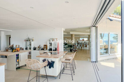 f6a10d5ddb273f9f87a84bcb24f4f31c - 20