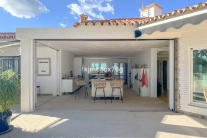 f6a10d5ddb273f9f87a84bcb24f4f31c - 24