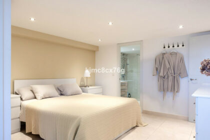 f6a10d5ddb273f9f87a84bcb24f4f31c - 49