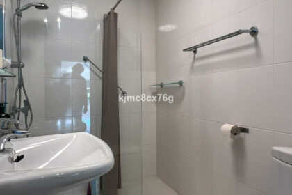 f6a10d5ddb273f9f87a84bcb24f4f31c - 71