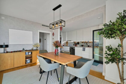 f74eb353e41b4be138c7a9b7500ad802 - 22