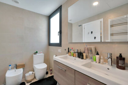 f74eb353e41b4be138c7a9b7500ad802 - 44