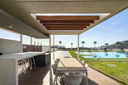 f74eb353e41b4be138c7a9b7500ad802 - 50