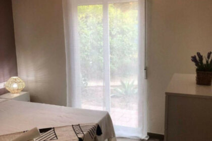 f77aca232fb32d7e97a88a8c66072be2 - 10