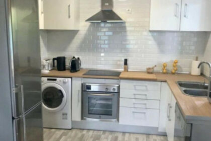 f77aca232fb32d7e97a88a8c66072be2 - 12