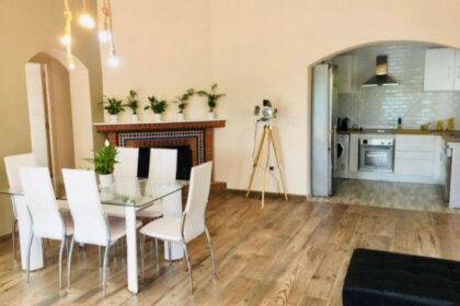 f77aca232fb32d7e97a88a8c66072be2 - 2