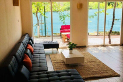 f77aca232fb32d7e97a88a8c66072be2 - 25