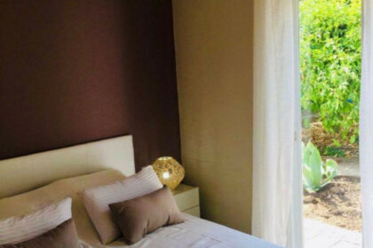 f77aca232fb32d7e97a88a8c66072be2 - 28