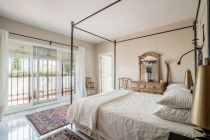 f80d28ef9315224a968e2a2462189f1b - 19