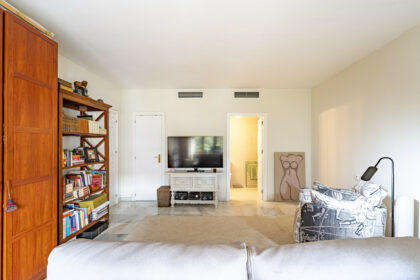 f80d28ef9315224a968e2a2462189f1b - 24