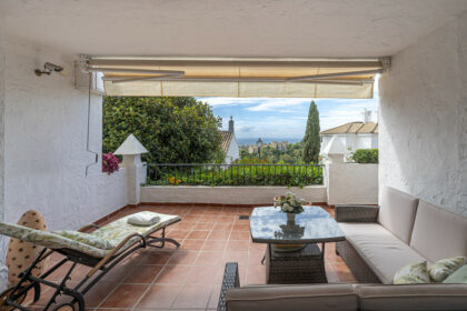 f80d28ef9315224a968e2a2462189f1b - 26