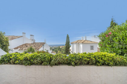 f80d28ef9315224a968e2a2462189f1b - 27