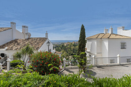 f80d28ef9315224a968e2a2462189f1b - 32