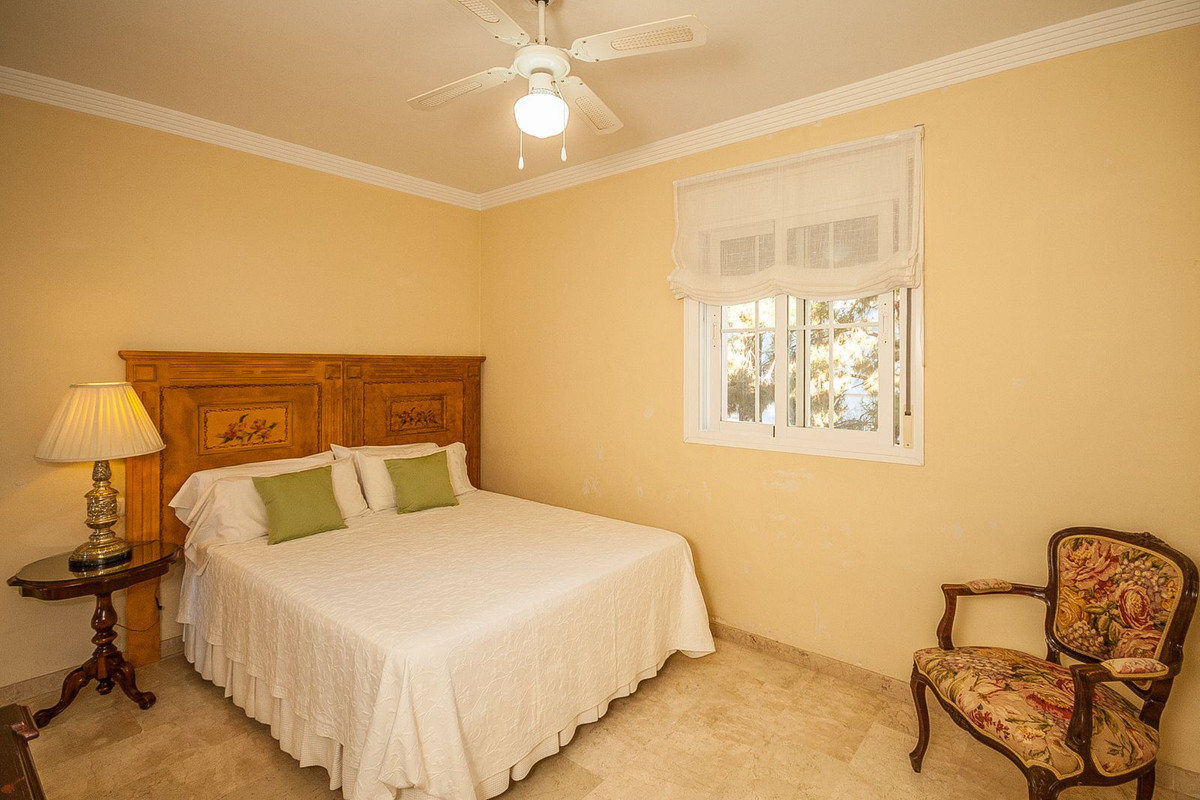 f8417f1c4b3928d989cc34099b0f1cfd - 10