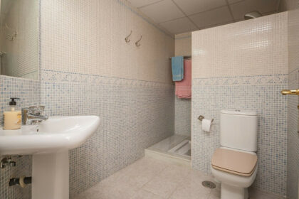 f8417f1c4b3928d989cc34099b0f1cfd - 11