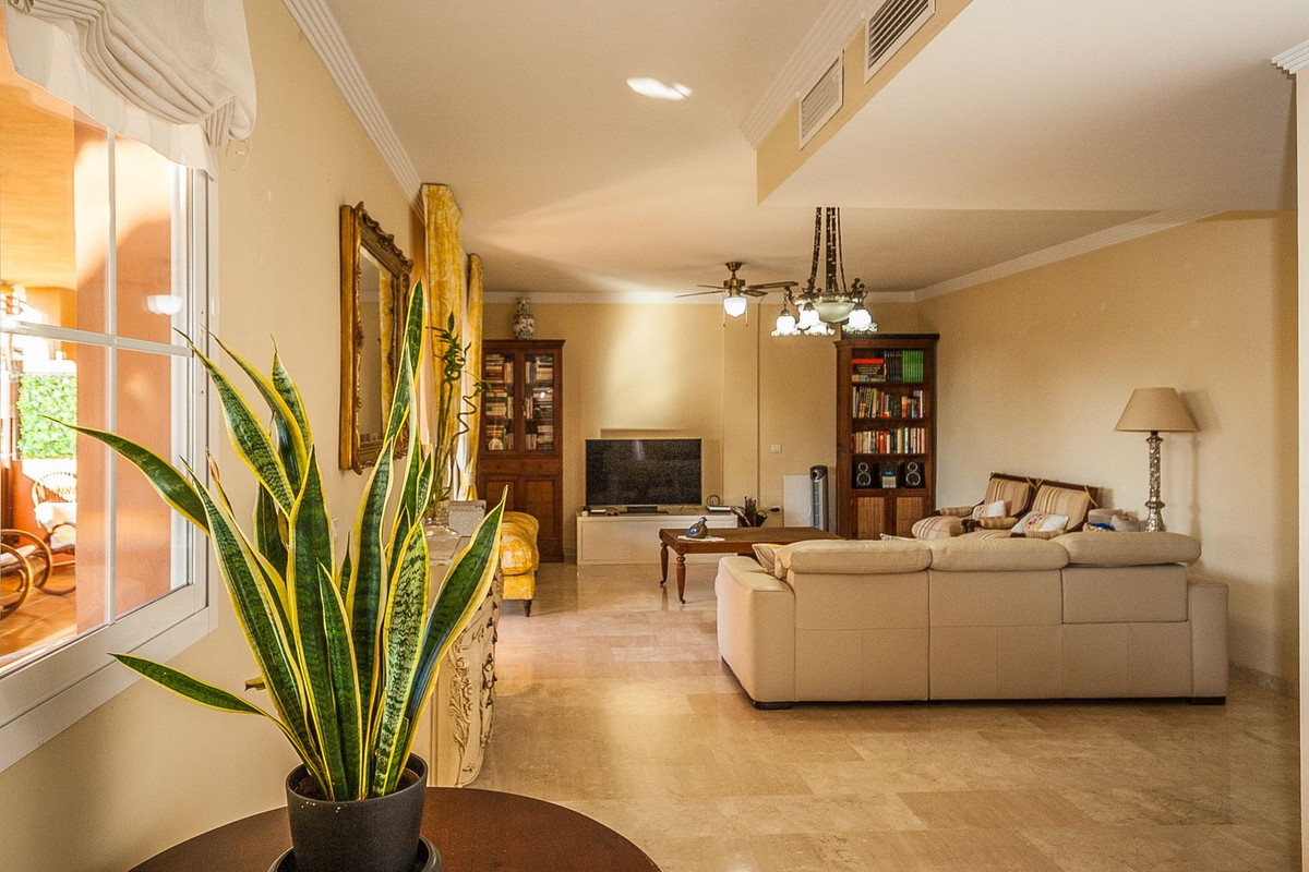 f8417f1c4b3928d989cc34099b0f1cfd - 14