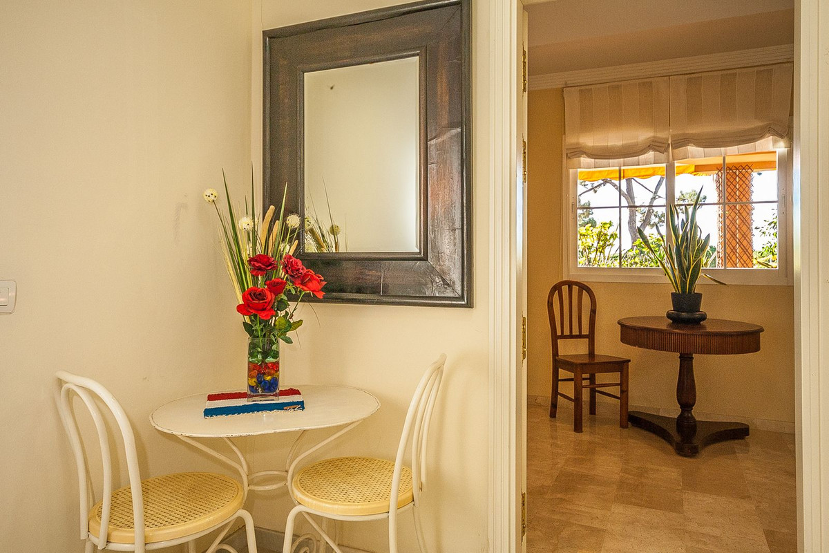 f8417f1c4b3928d989cc34099b0f1cfd - 15