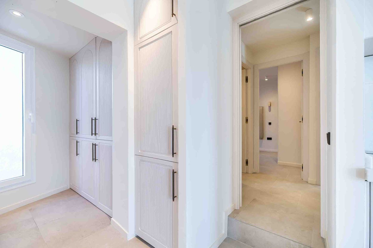 f900814618203668e082923d6d6989b1 - 11