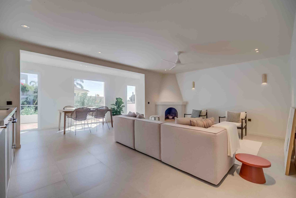 f900814618203668e082923d6d6989b1 - 13